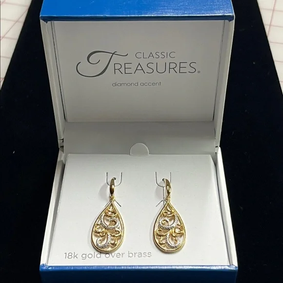 CLASSIC TREASURES NWT Prom Evening Diamond Accent 18K Gold Over Brass Earrings - Picture 2 of 10